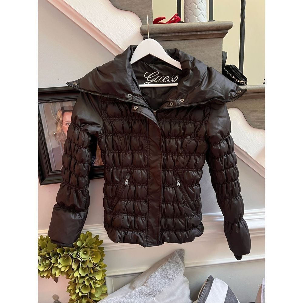 Guess Black Quilted High Neck Puffer Jacket sz S EUC